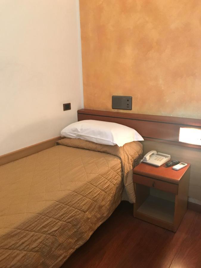 Hotel Aspromonte Milan Extérieur photo